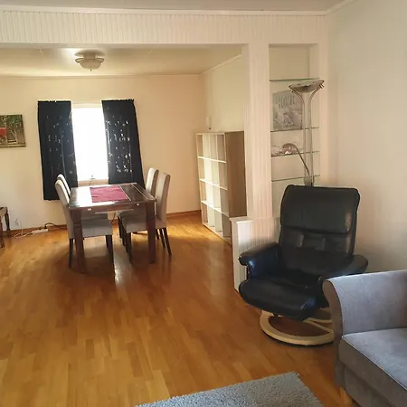 Festningsgaten Old House Apartement Appartement Vardo